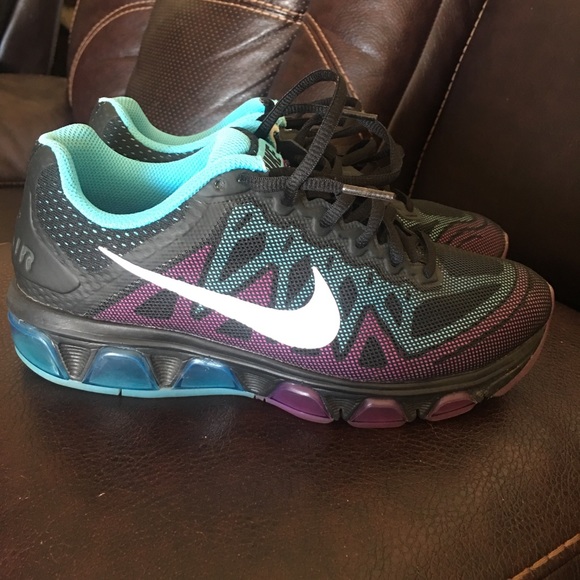 Nike Shoes - Women’s Nike air max